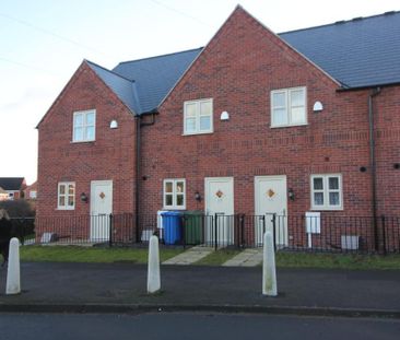 2 bedroom terraced house to rent - Photo 1