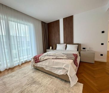 Luxury 4-room Villa - Tunari - Photo 4