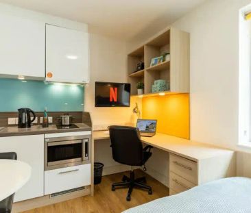 Classic Studio – Limited View - Photo 4