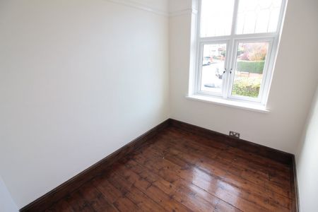 A 3 Bedroom Semi-Detached - Photo 4