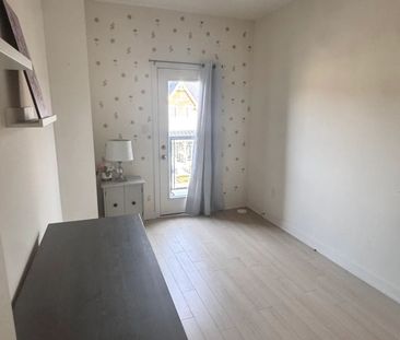 For Lease - 125 Farooq Boulevard, Vaughan, Ontario - Photo 6