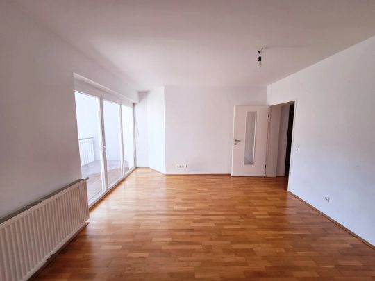 Ideale 2- Zimmer Wohnung mit großem Balkon - Bismarckstraße 16 - Top 4 - Foto 1