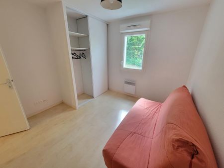 Location Appartement 3 pièces Meublé 63m² PESSAC 33600 - Photo 3