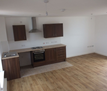 St. Crispins Court, Mansfield, NG18 - Photo 1
