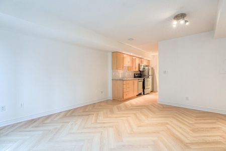 For Lease - 270 Wellington Street Unit# 708, Toronto, Ontario - Photo 2