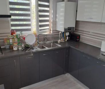 Casă P+1 3 Camere | Curte 420 mp – Comuna Berceni - Photo 3