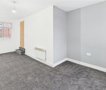 2 Bedroom Ground Flat - Photo 1