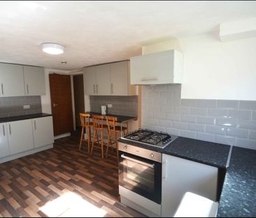 6 bedroom student properties - Photo 3