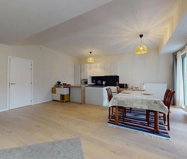 Flat for rent - Photo 2