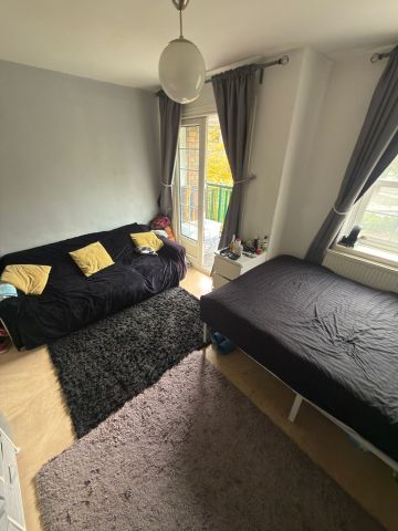 Room in a Shared Flat, Bourne House, SW4 - Photo 3