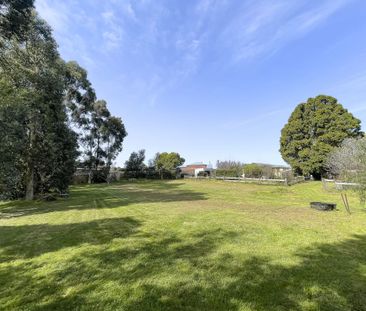 305 Sutton Street Warragul VIC - Photo 4