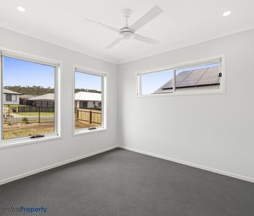 Brand New Family Home in Alford Grove Estate - Photo 4