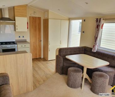 2 bedroom park home to rent - Photo 1