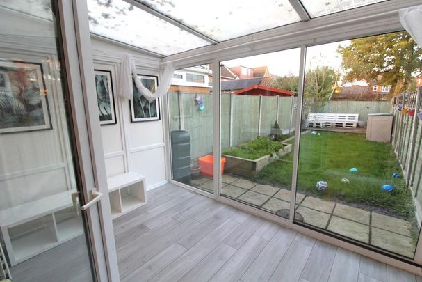 2 bedroom terraced house to rent - Photo 1