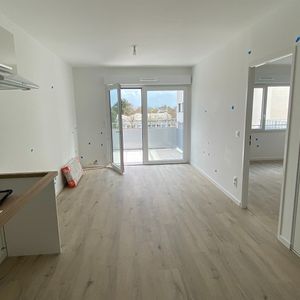 Location Appartement 2 pièces 39m² - Photo 2