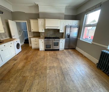 Room in a Shared House, High Road, NW10 - Photo 5