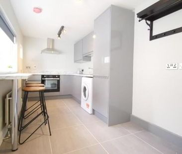 Rooms 2 & 4, 93 Bloomfield Avenue, Belfast, BT5 5AB - Photo 5