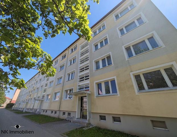 ++ gemütlich wohnen am Hohen Hain – 2-Raum-Wohnung mit Licht, Ruhe & Gemeinschaftsgefühl ++ - Photo 1