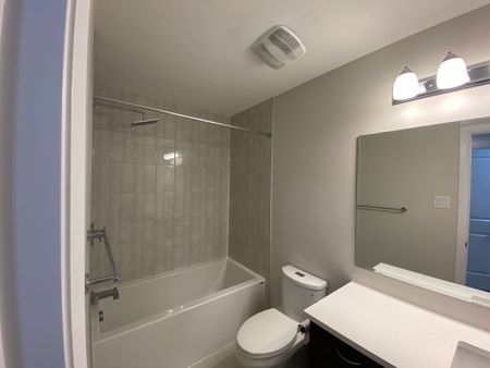 For Lease - 213 Invention Boulevard, Kanata, Ontario - Photo 2