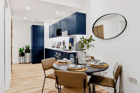 1 Bed 1 bath-1009 - Photo 4