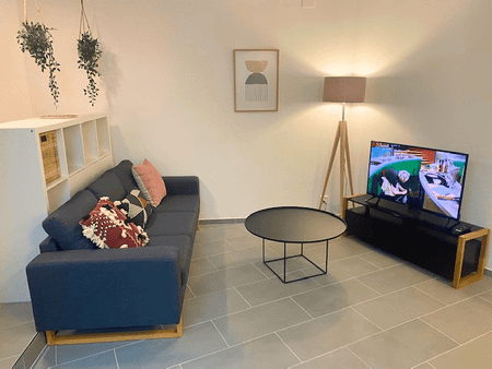 Modern Top-Floor Studio Near Metro - 15 Min to City Centre - Foto 2