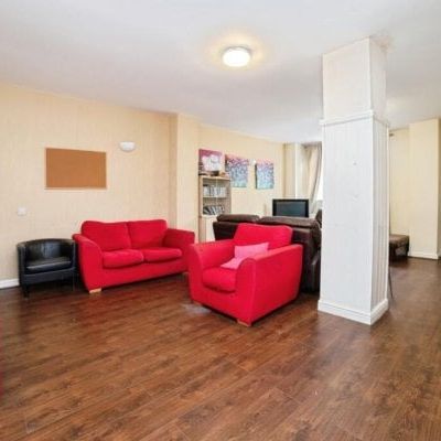 Chesterfield Road, Alfreton, DE55 - Photo 1