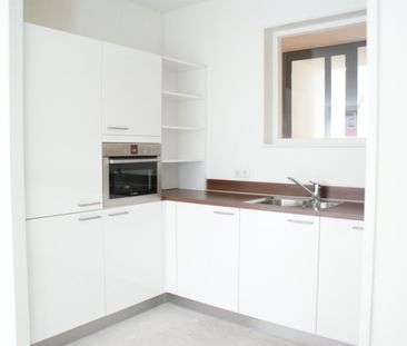 Appartement te huur: Koningin Wilhelminaplein 148 1062 KS Amsterdam - Foto 2