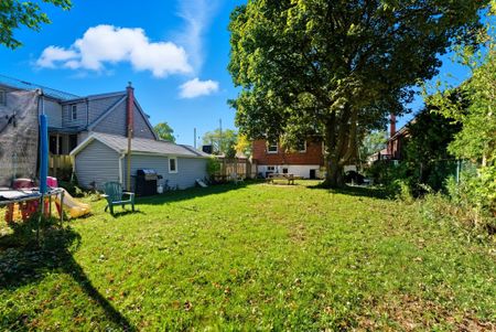 For Lease - 425 Upper Gage Avenue Unit# 1, Hamilton, Ontario - Photo 3