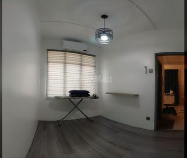 [FULLY FURNISHED & EKSKLUSIF VIP] RUMAH TERES SETINGKAT BANDAR DAMA... - Foto 4
