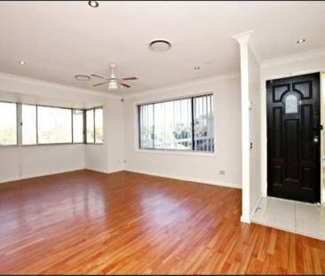 34 Pickersgill St, Kings Langley NSW 2147 - Photo 4