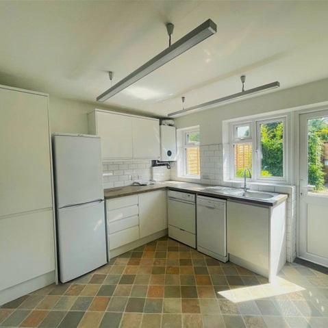 2 bedroom house to rent - Photo 1