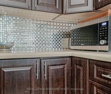 For Lease - 25 Kingsbridge Garden Circle Unit# 727, Mississauga, On... - Photo 3