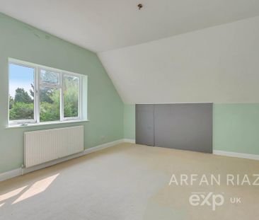 3 bedroom semi-detached house to rent - Photo 4