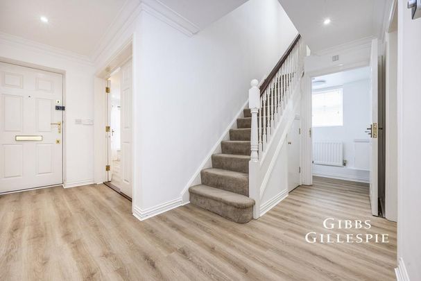 4 bedroom detached house to rent - Photo 1