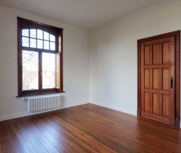 Prachtig gerenoveerde duplex met 3 slaapkamers - Photo 5