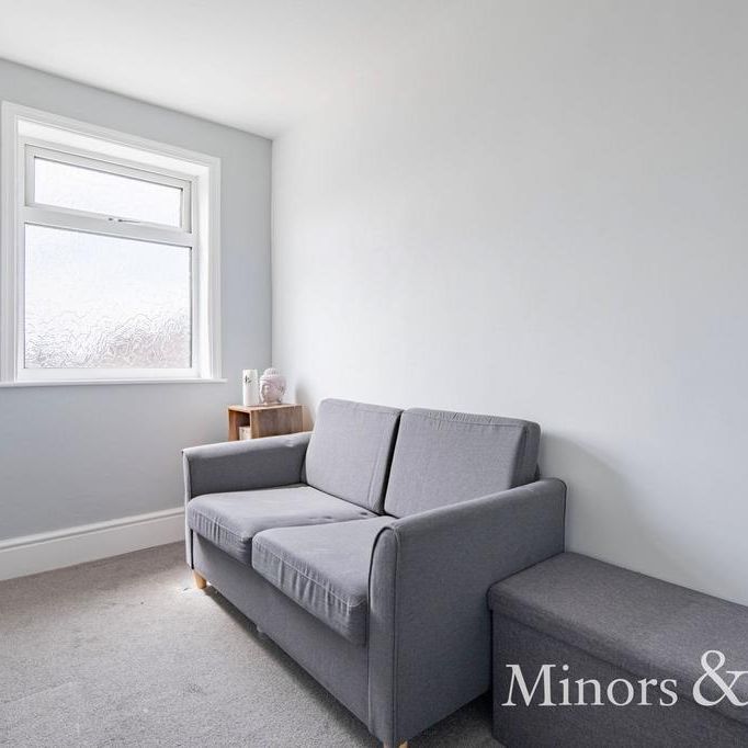 2 bedroom terraced house to rent - Photo 1
