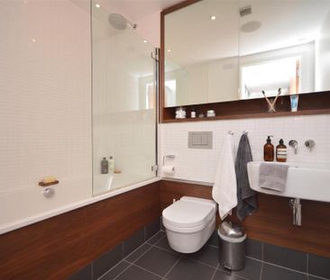 2 bedroom flat to rent - Photo 6
