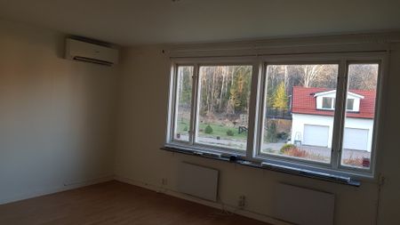 Grandalsvägen, Åkersberga - Photo 2