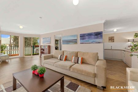 Spacious, Sunlit Living in the Heart of Woden with Unmatched... - Photo 4