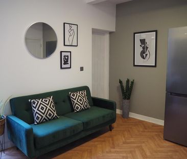 Gerard Street North En-suite Room 1 - Photo 4