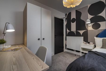 4 bedroom flat to rent - Photo 5