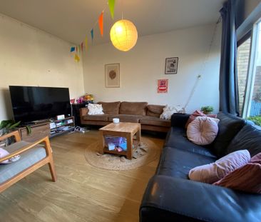 Een leuke studentenkamer in Paddepoel-Noord! - Photo 1