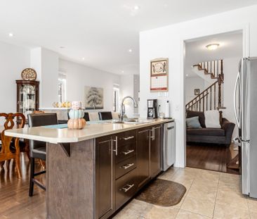 For Lease - 285 Kinghaven Crescent, Kanata, Ontario - Photo 2