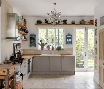 3 bedroom terraced house to rent - Photo 4