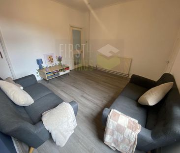 4 bedroom terraced house to rent - Photo 6