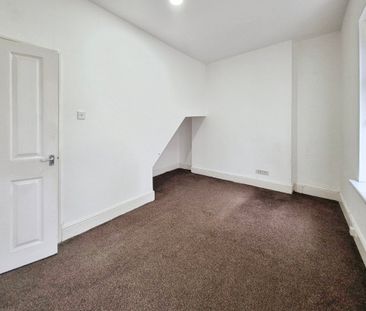 King Street, NEWPORT - Photo 6