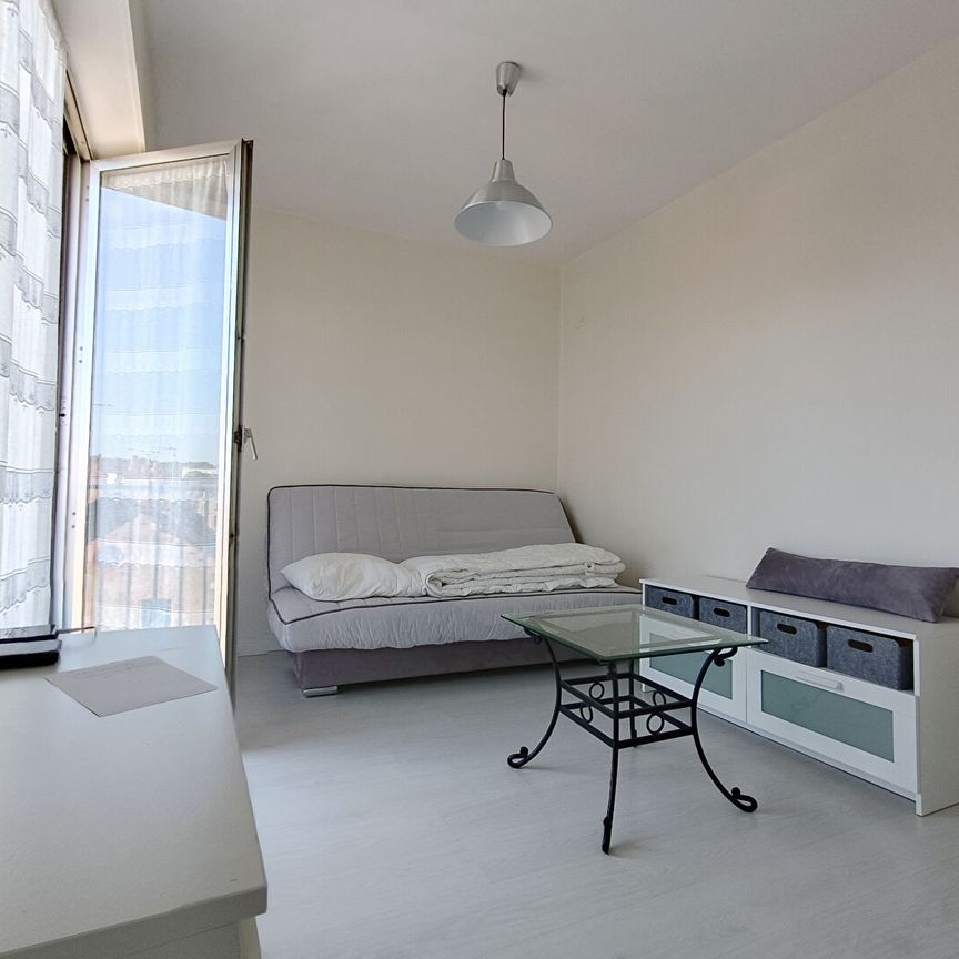 Location Appartement 1 pièce 21m² TOURS 37000 - Photo 1