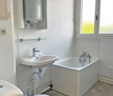 À louer / Appartement F1 / BESANCON PROCHE GARE VIOTTE 35 rue du Ch... - Photo 1