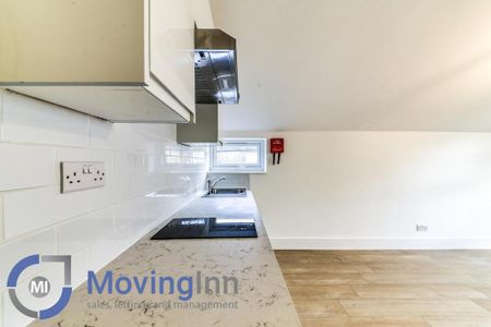 Studio to rent - Photo 3