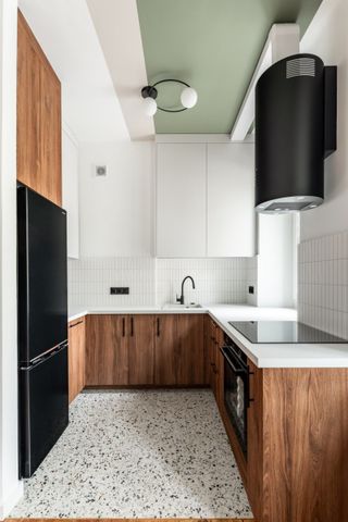 Świetna lokalizacja | Po gruntownym remoncie - Photo 2